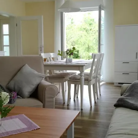 Luba Lipa Apartment *